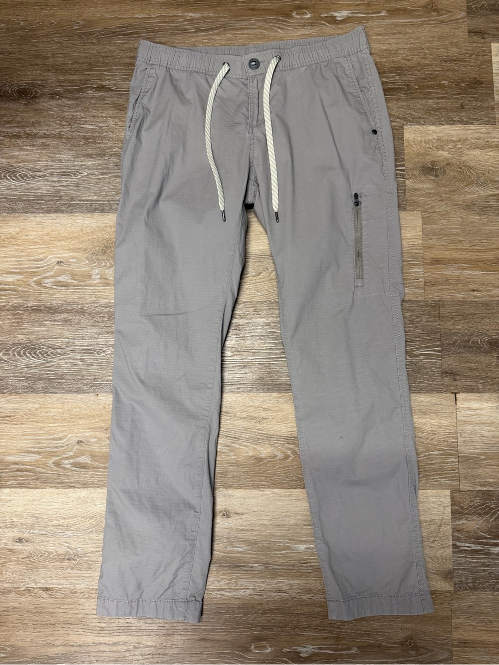 Vuori Climber Women's Medium Gray Rip Stop Pants Drawstring Pockets Gorpcore